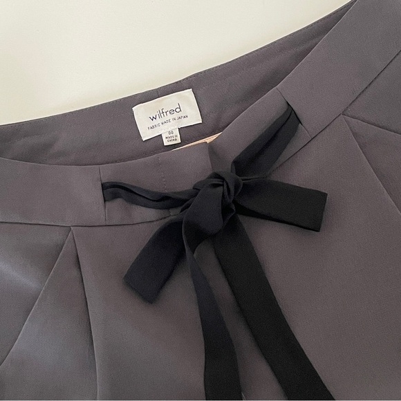 Aritzia Wilfred Allant Cropped Front Tie Pant - Picture 5 of 9